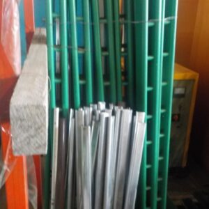 Arredo negozio abbigliamento